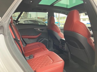2025 AUDI SQ8 — миниатюра 22