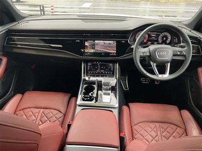صورة 3 لـ 2025 AUDI SQ8