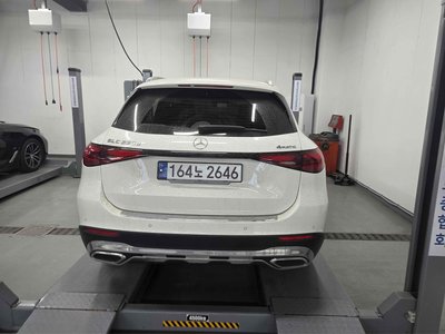 MERCEDES-BENZ GLC - 1