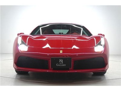 FERRARI 488 - 2