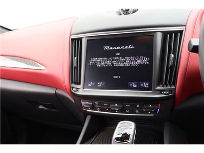 صورة مصغرة 13 لـ 2023 Maserati LEVANTE