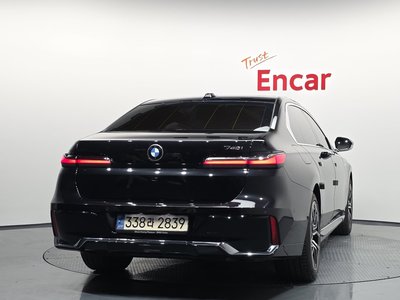 BMW 7 SERIES - 4