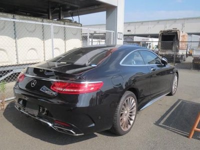 صورة 3 لـ 2016 Mercedes-BENZ MERCEDES-AMG