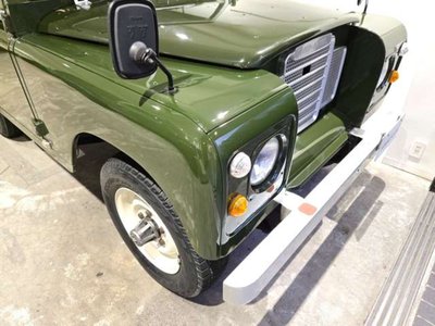 LAND ROVER DEFENDER - 7