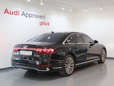 AUDI A8 - 5
