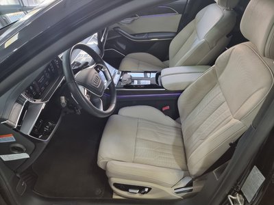 AUDI A8 - 10