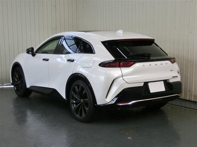 TOYOTA CROWN SPORT - 4