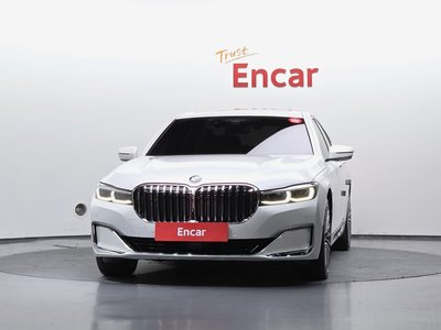 BMW 7 SERIES - 2