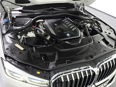 BMW 7 SERIES - 7