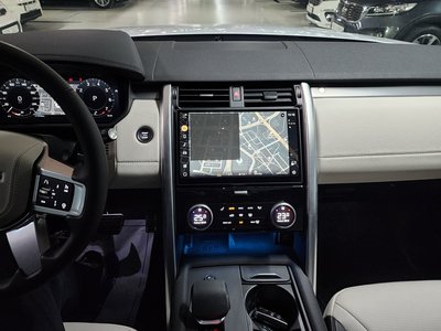 LAND ROVER DISCOVERY - 4