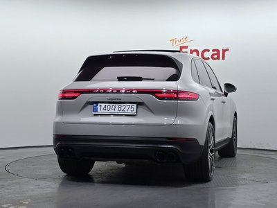PORSCHE CAYENNE - 3