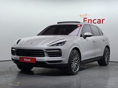 PORSCHE CAYENNE - 1
