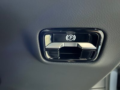 2026 Mercedes-BENZ E-CLASS — миниатюра 18