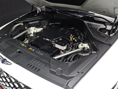 صورة 7 لـ 2022 Genesis GV80