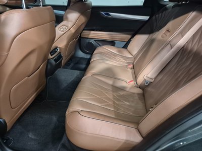 GENESIS G80 (RG3) - 9