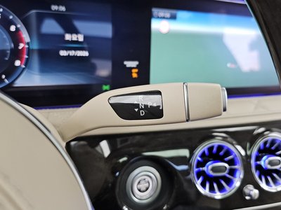 MERCEDES-BENZ S-CLASS - 9