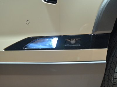 2025 Lexus GX thumbnail 29