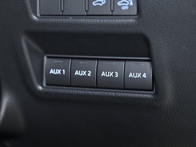 2025 Lexus GX thumbnail 55