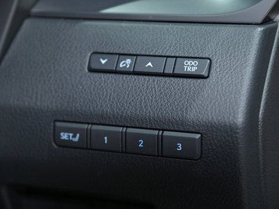 2025 Lexus GX thumbnail 56