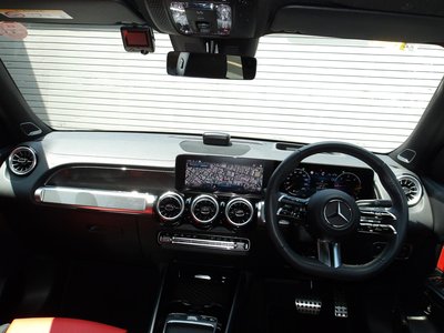 صورة مصغرة 37 لـ 2025 Mercedes-BENZ GLB