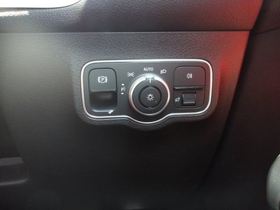 صورة مصغرة 61 لـ 2025 Mercedes-BENZ GLB