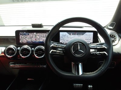 صورة مصغرة 34 لـ 2025 Mercedes-BENZ GLB
