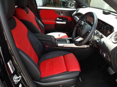 صورة مصغرة 40 لـ 2025 Mercedes-BENZ GLB