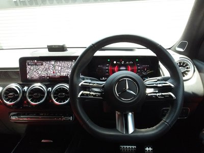 صورة مصغرة 36 لـ 2025 Mercedes-BENZ GLB
