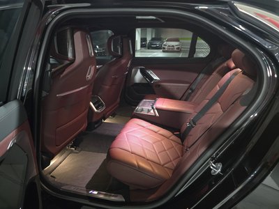 2022 BMW 7 SERIES photo 10