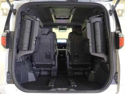 2025 Toyota ALPHARD — миниатюра 15