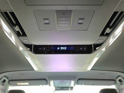 2025 Toyota ALPHARD — миниатюра 34