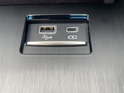 2024 Lexus ES — миниатюра 16