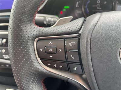 2024 Lexus ES — миниатюра 17