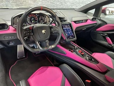 LAMBORGHINI REVUELTO - 10