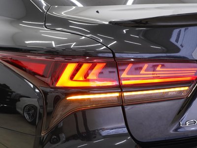 2021 Lexus LS — миниатюра 11