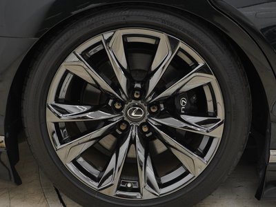 LEXUS LS - 8