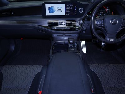 LEXUS LS - 2