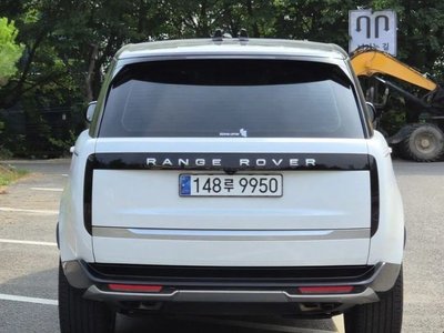 صورة 7 لـ 2025 LAND Rover RANGE ROVER