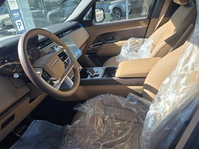 صورة 10 لـ 2025 LAND Rover RANGE ROVER