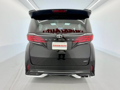 2024 Toyota ALPHARD photo 3