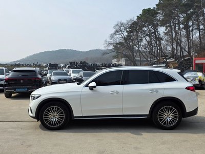 MERCEDES-BENZ GLC - 2