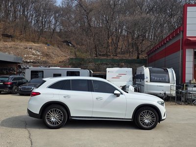 MERCEDES-BENZ GLC - 5