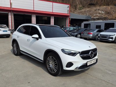 MERCEDES-BENZ GLC - 8