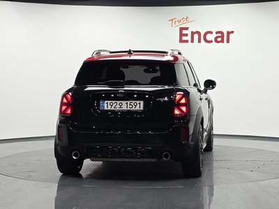 MINI COUNTRYMAN - 4