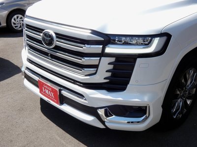 TOYOTA LAND CRUISER 300 - 4