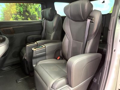 2024 Toyota ALPHARD thumbnail 24