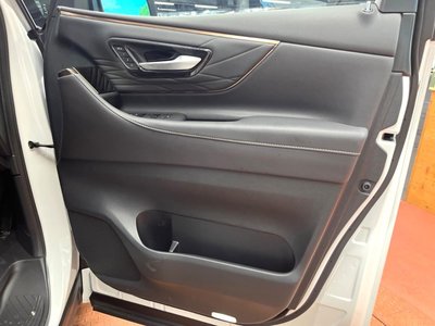 2024 Toyota ALPHARD thumbnail 33