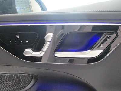 2026 Mercedes-BENZ C-CLASS — миниатюра 12
