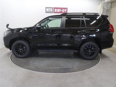 TOYOTA LAND CRUISER - 8