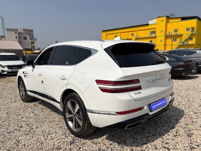 GENESIS GV80 - 3